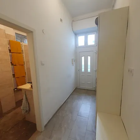 Apartament Serena Near Boulvard With Ac