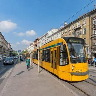 Serena Near Boulvard With Ac شقة *